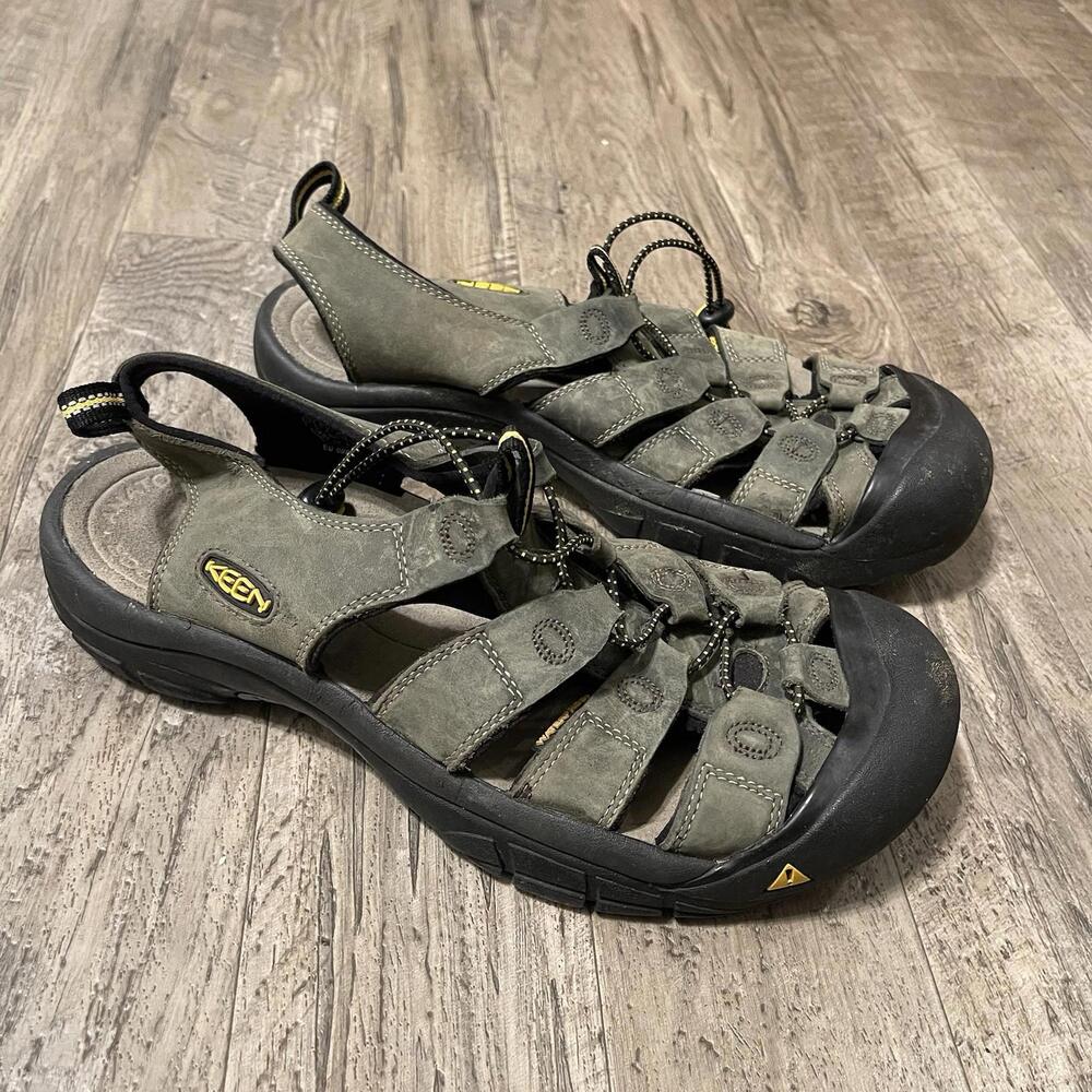 Keen Mens Sandal Shoes Newport Size Mens 12 Green Waterproof Sport Pre Owned